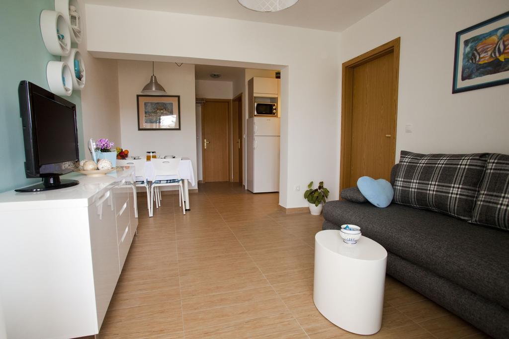 Apartments Marija Vrbnik  Luaran gambar