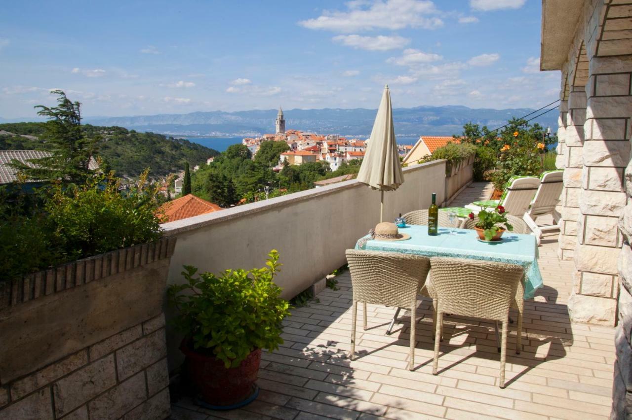 Apartments Marija Vrbnik  Luaran gambar